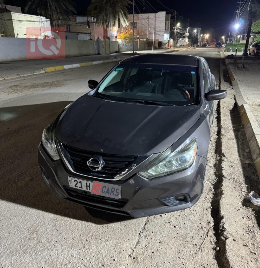 نيسان ألتيما